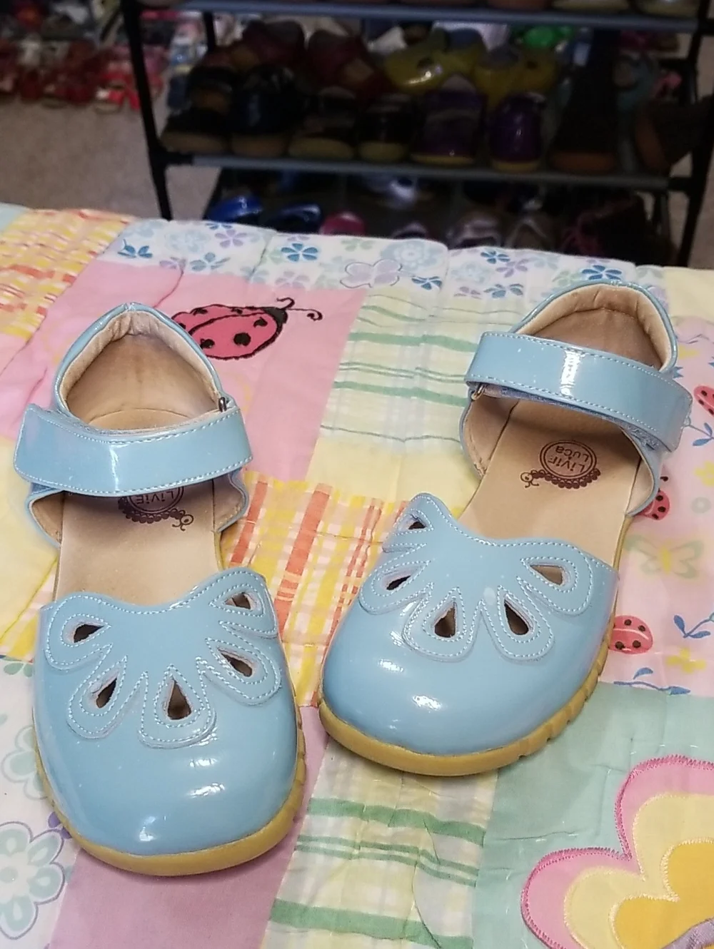 Livie & Luca Light Blue Patent Leather  Petals Mary Jane Shoes Wavy Sole Size 12